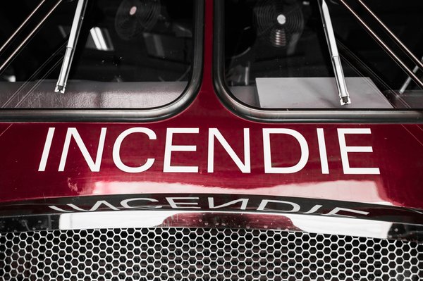 Voiture incendiée : conseils pour bien réagir